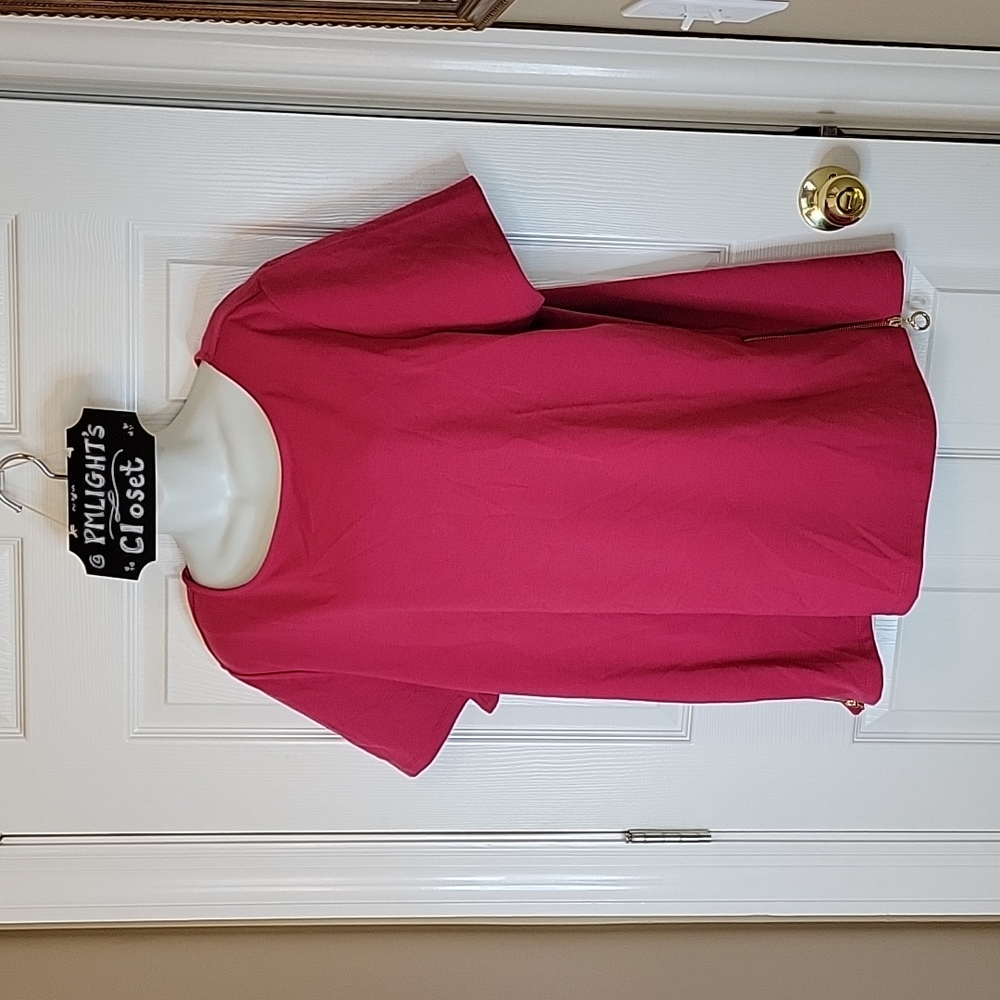 Brooke Shields XL Top New Dark Pink Short Sleeve